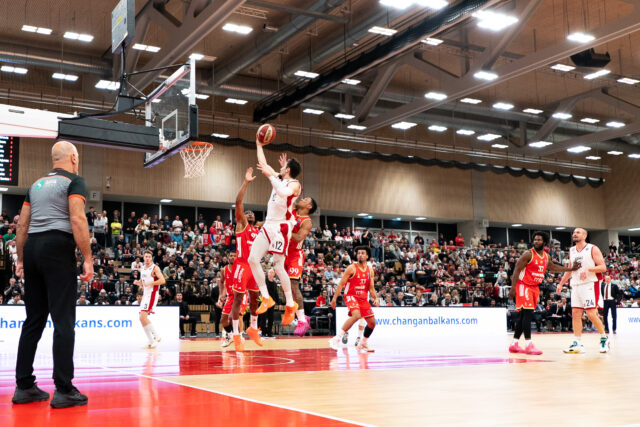 251123_crowncapture_FSR3122