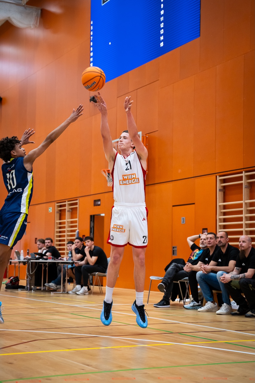 U16: Souveräner Erfolg über Steelhawks Academy sichert Halbfinal-Einzug